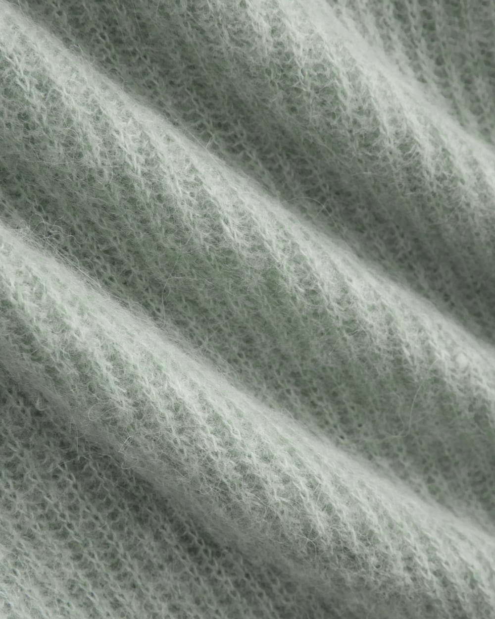 womens-cropped-cocoon-sweater-in-alpaca-heather-gray-mist