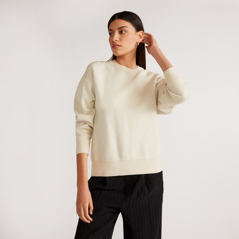 womens-knitted-sweatshirt-canvas | primary