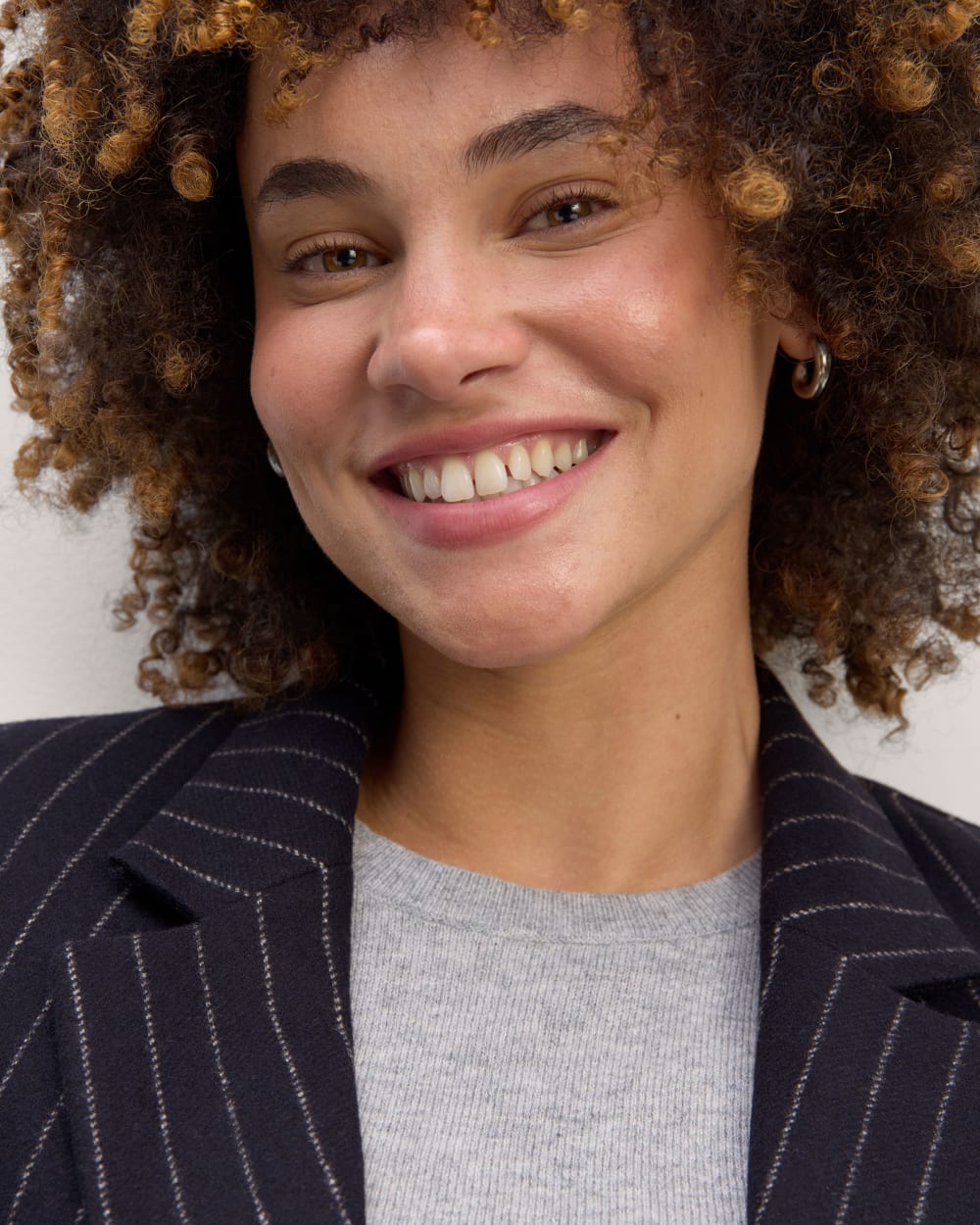 womens-rewool-oversized-blazer-navy-white