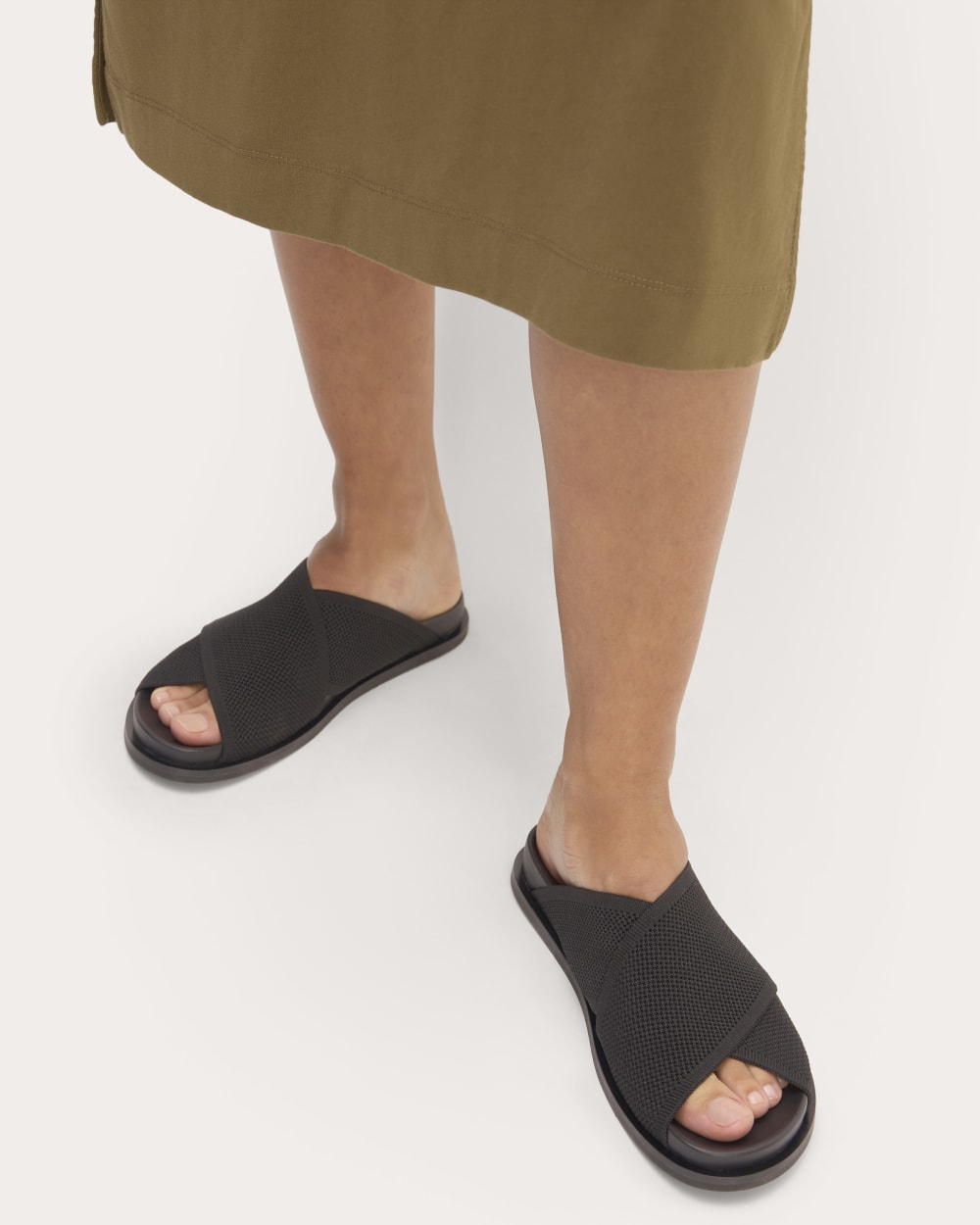 womens-reknit-crossover-slide-black | alt