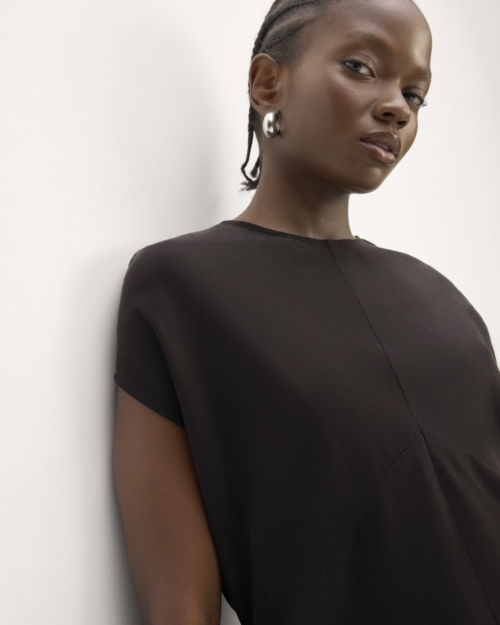 womens-tencel-drape-top-black