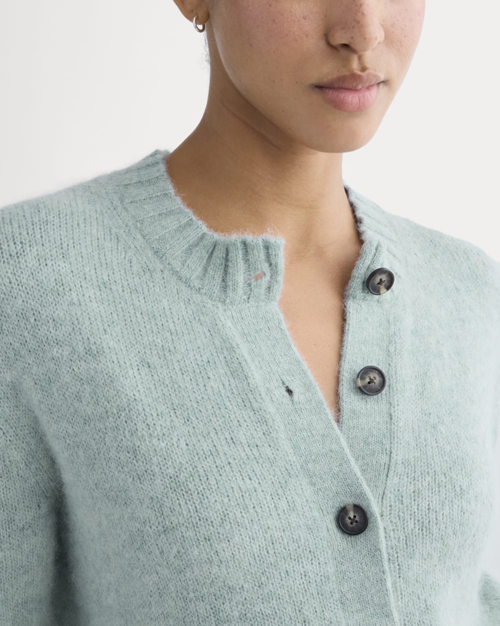 The Crew Cardigan in Alpaca | Heather Gray Mist – Everlane