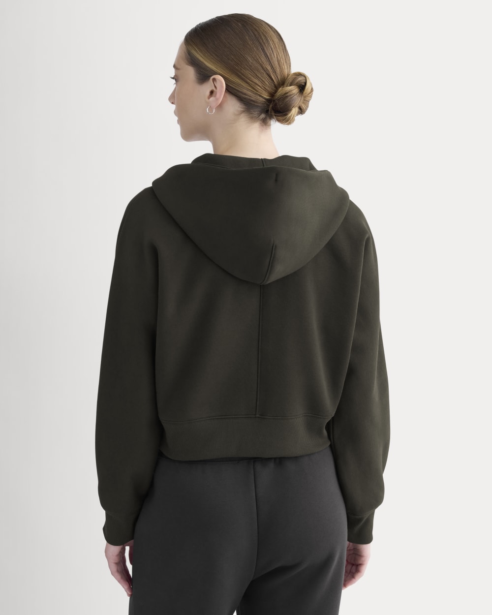 Luxe Fleece Full-Zip Cropped Hoodie | Black – Everlane