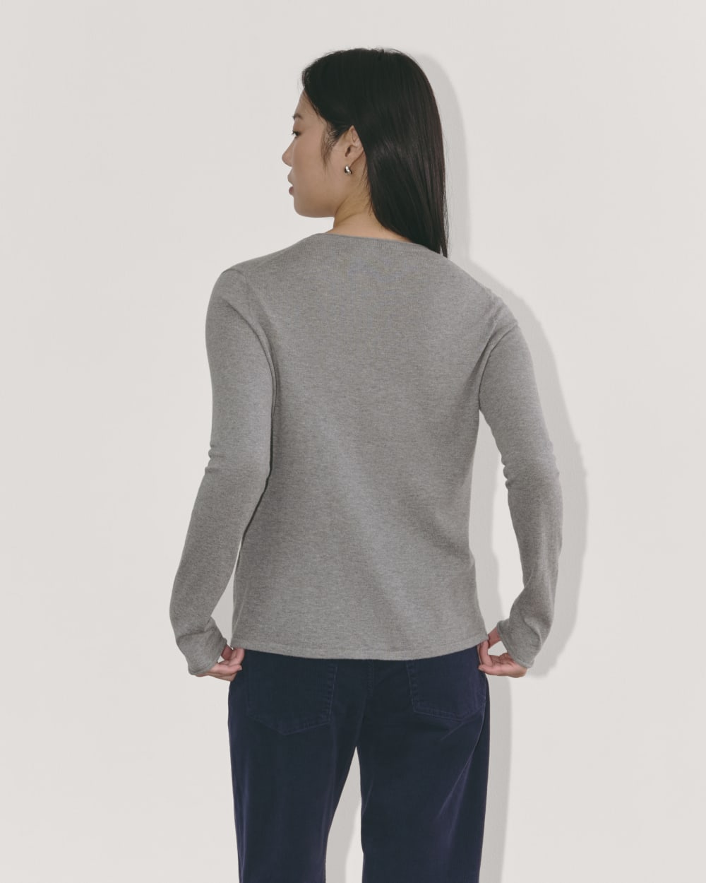 womens-crew-cotton-cashmere-heather-charcoal