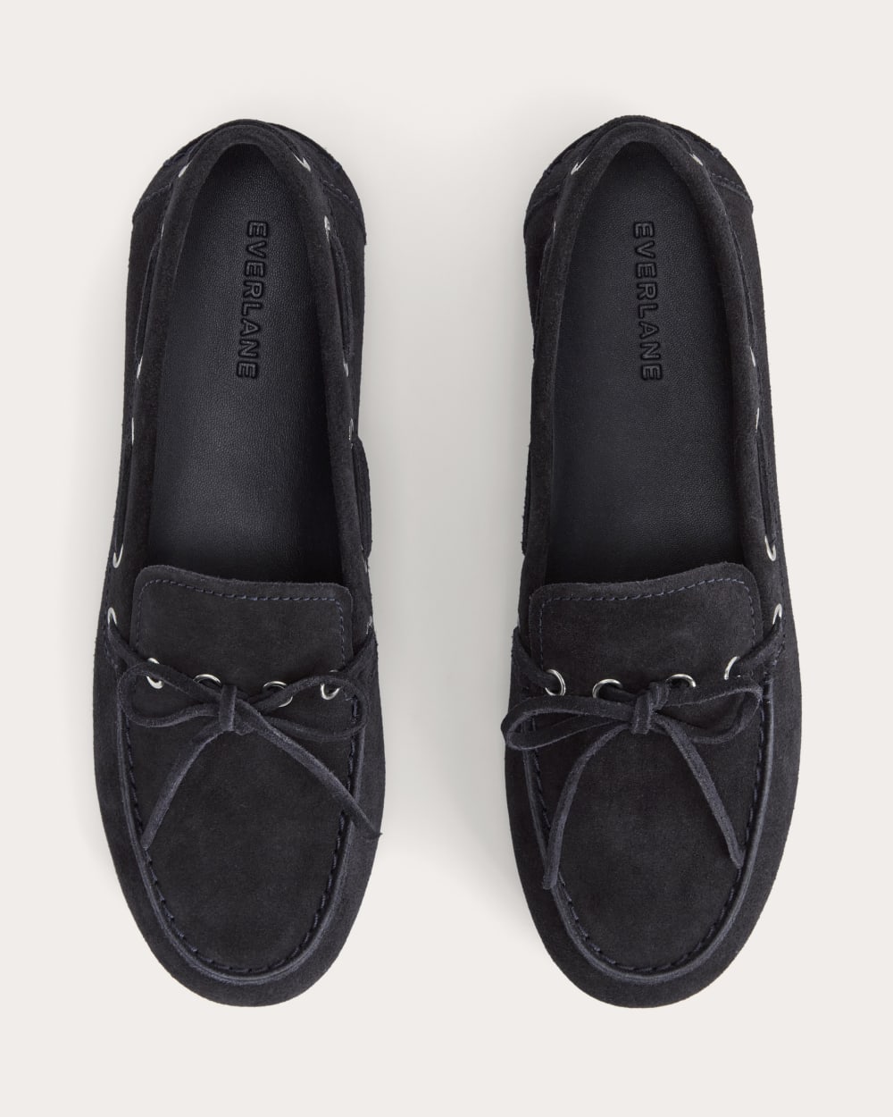 womens-boat-shoe-navy-suede