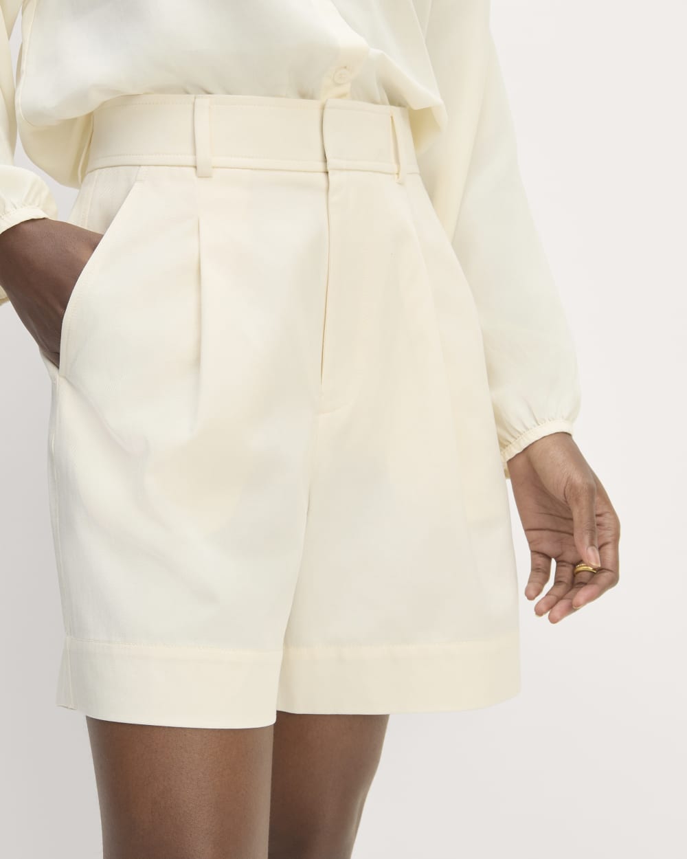 womens-tencel-way-high-drape-short-canvas