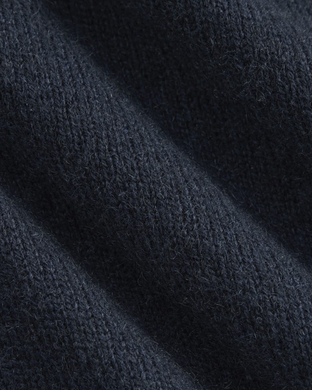 mens-luxe-cashmere-crew-navy