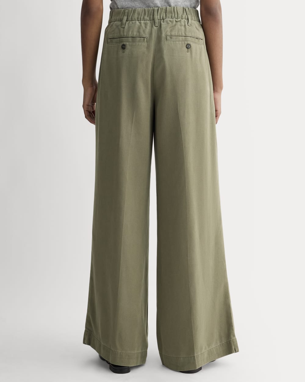 The Trouser in Buttersoft | Kalamata – Everlane