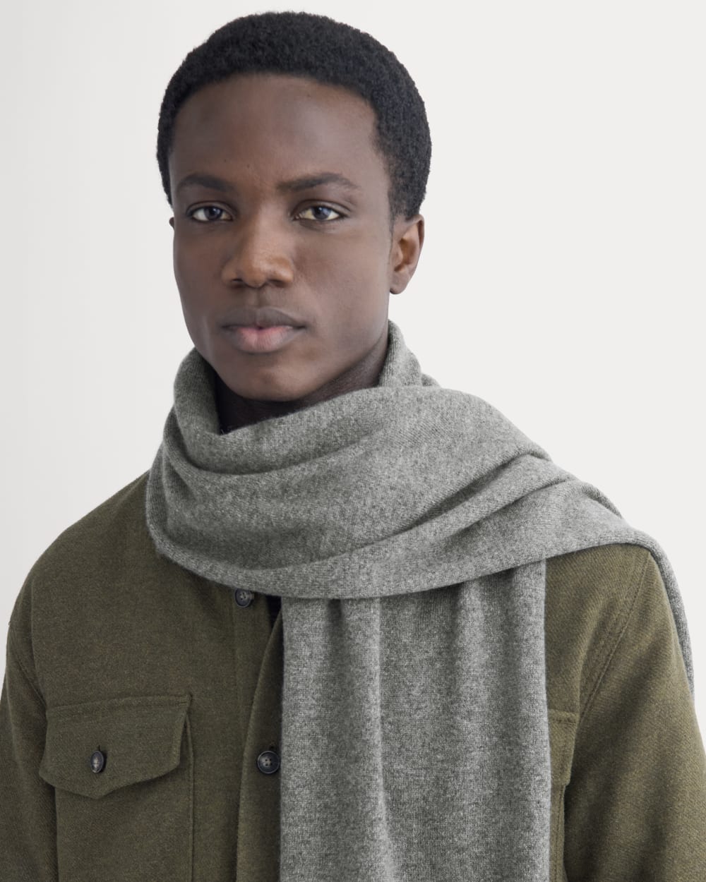The Cashmere Scarf | Heather Charcoal – Everlane