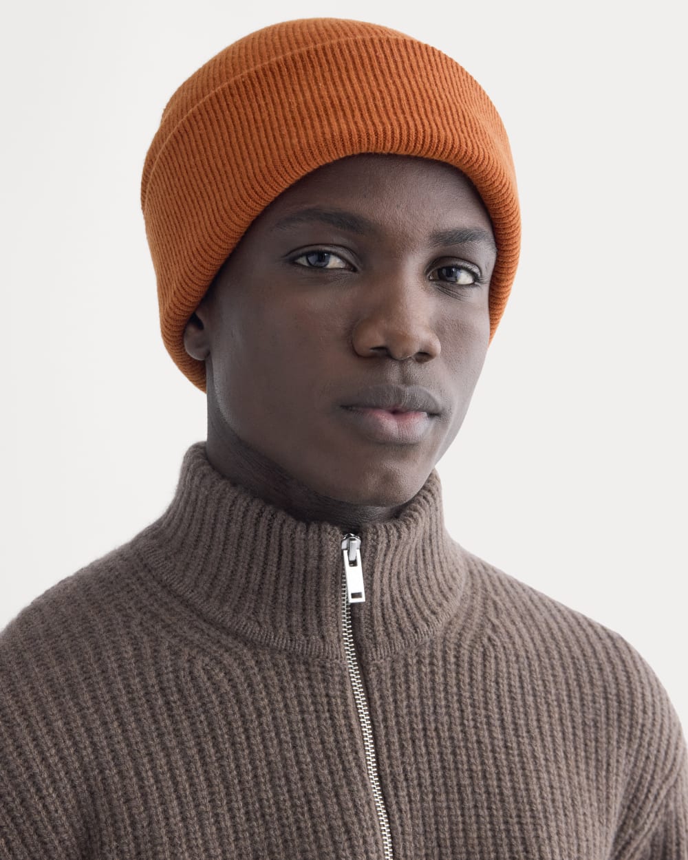 mens-gifting-beanie-rust | alt