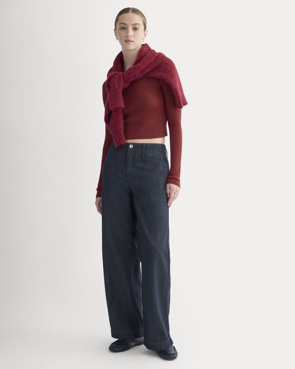 womens-cropped-crew-top-ultrafine-merino-merlot