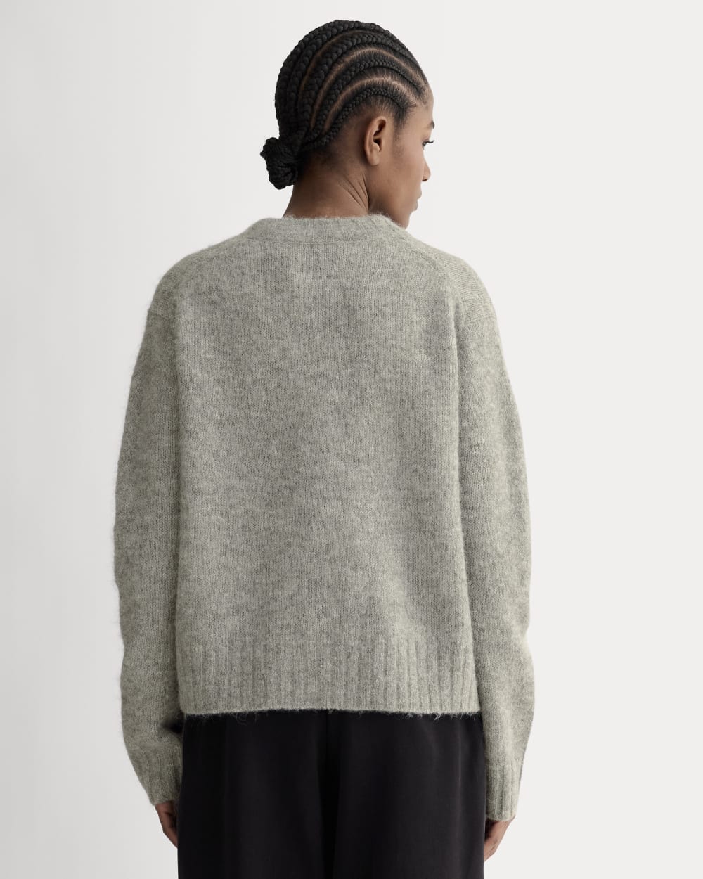 womens-crew-cardigan-in-alpaca-heather-stone-grey