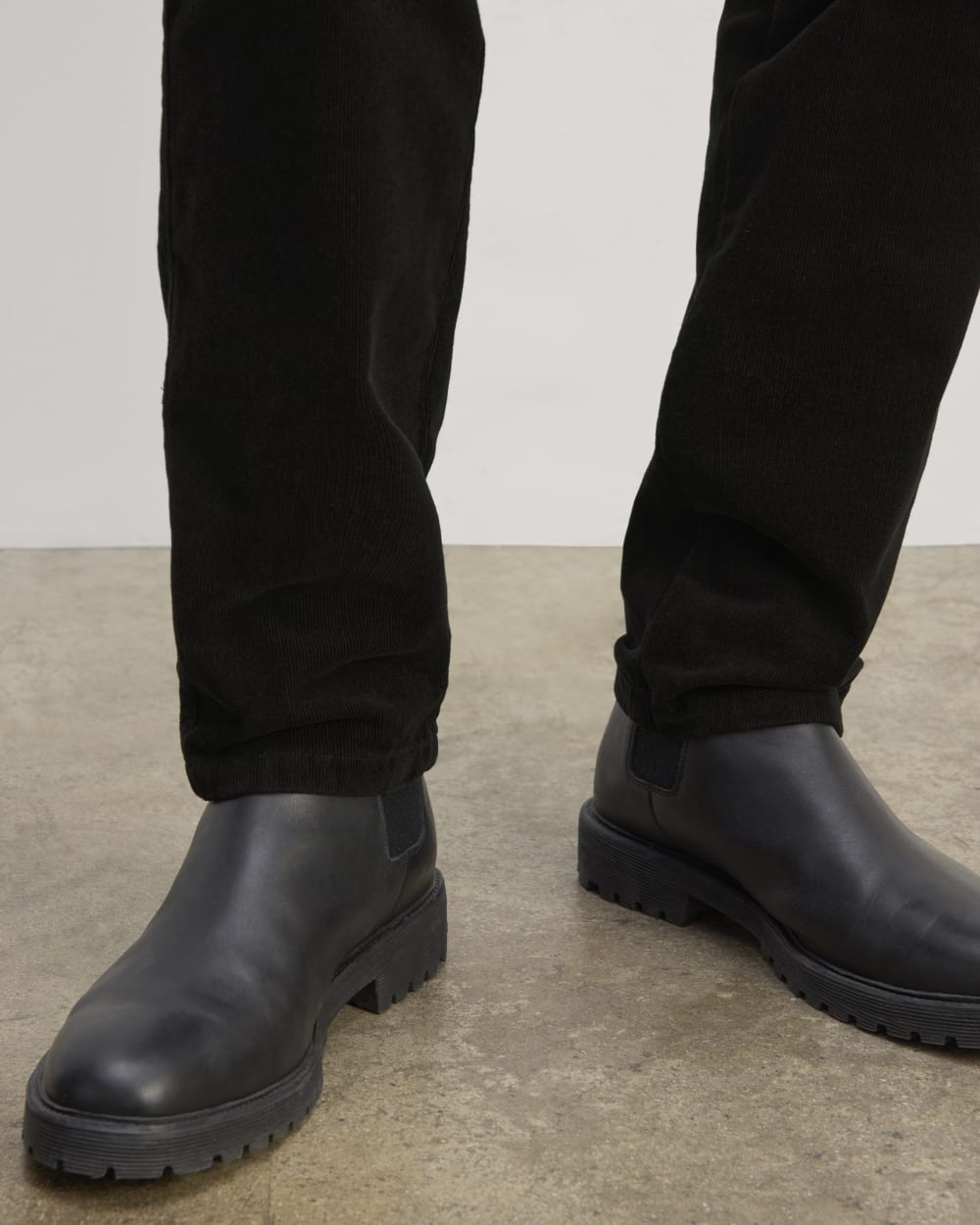 The Corduroy Trouser | Black – Everlane