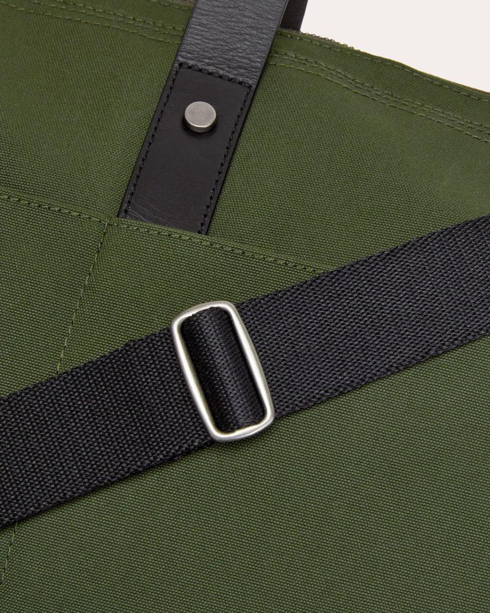 mens-canvas-weekender-dark-forest