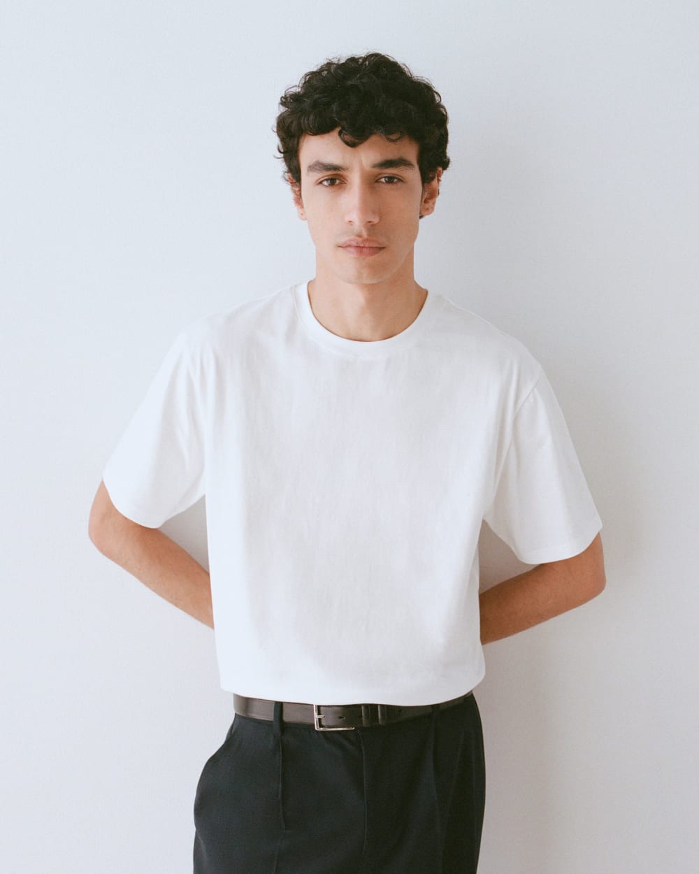 mens-archive-cotton-relaxed-fit-crew-white | primary