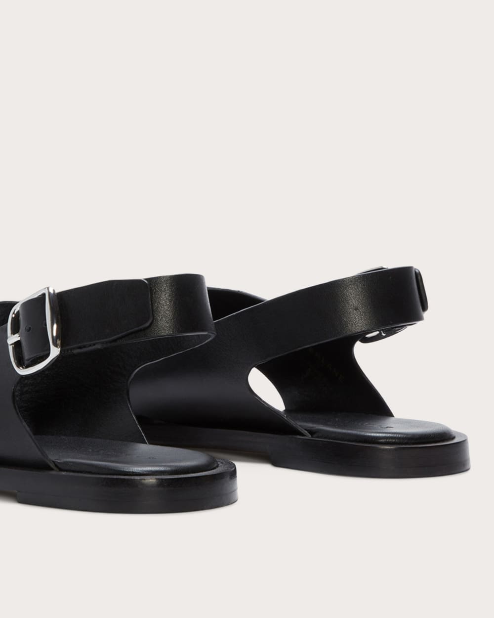 The City Crossover Sandal | Black – Everlane