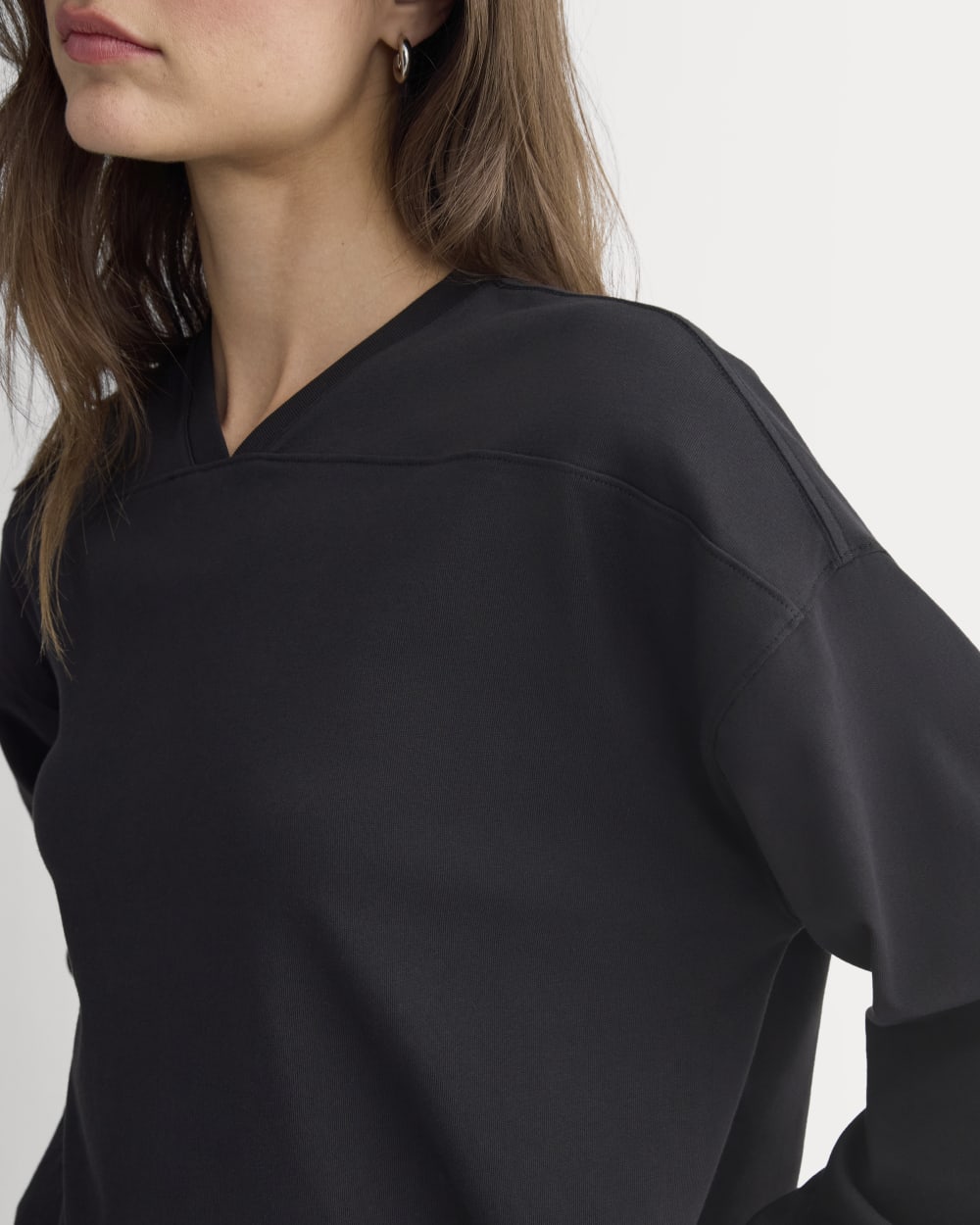 womens-retro-v-neck-jersey-black