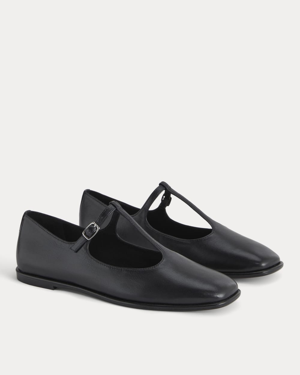 womens-leather-tstrap-sandal-black