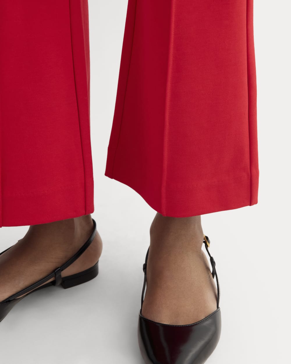 womens-dream-kick-flare-pant-classic-red