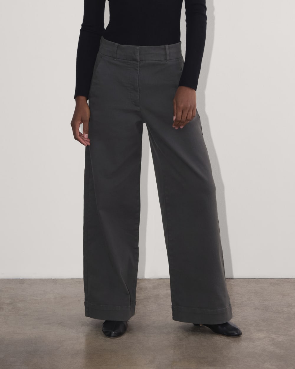 womens-cotton-phoebe-trouser-graphite