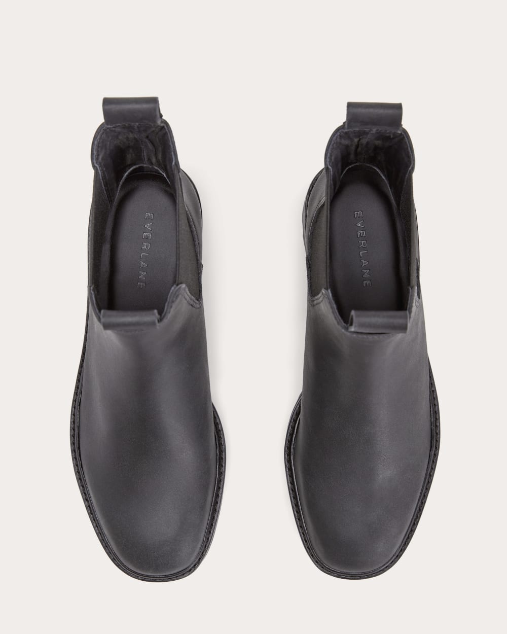 women-lug-chelsea-boot-vintage-black