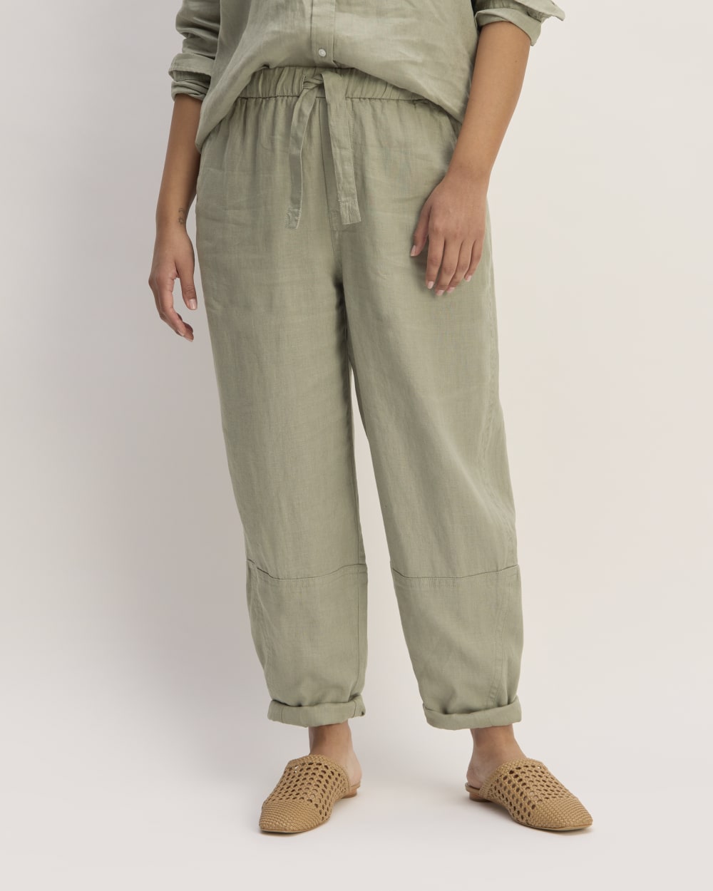 The Linen Pull-On Barrel Pant | Sage Green – Everlane
