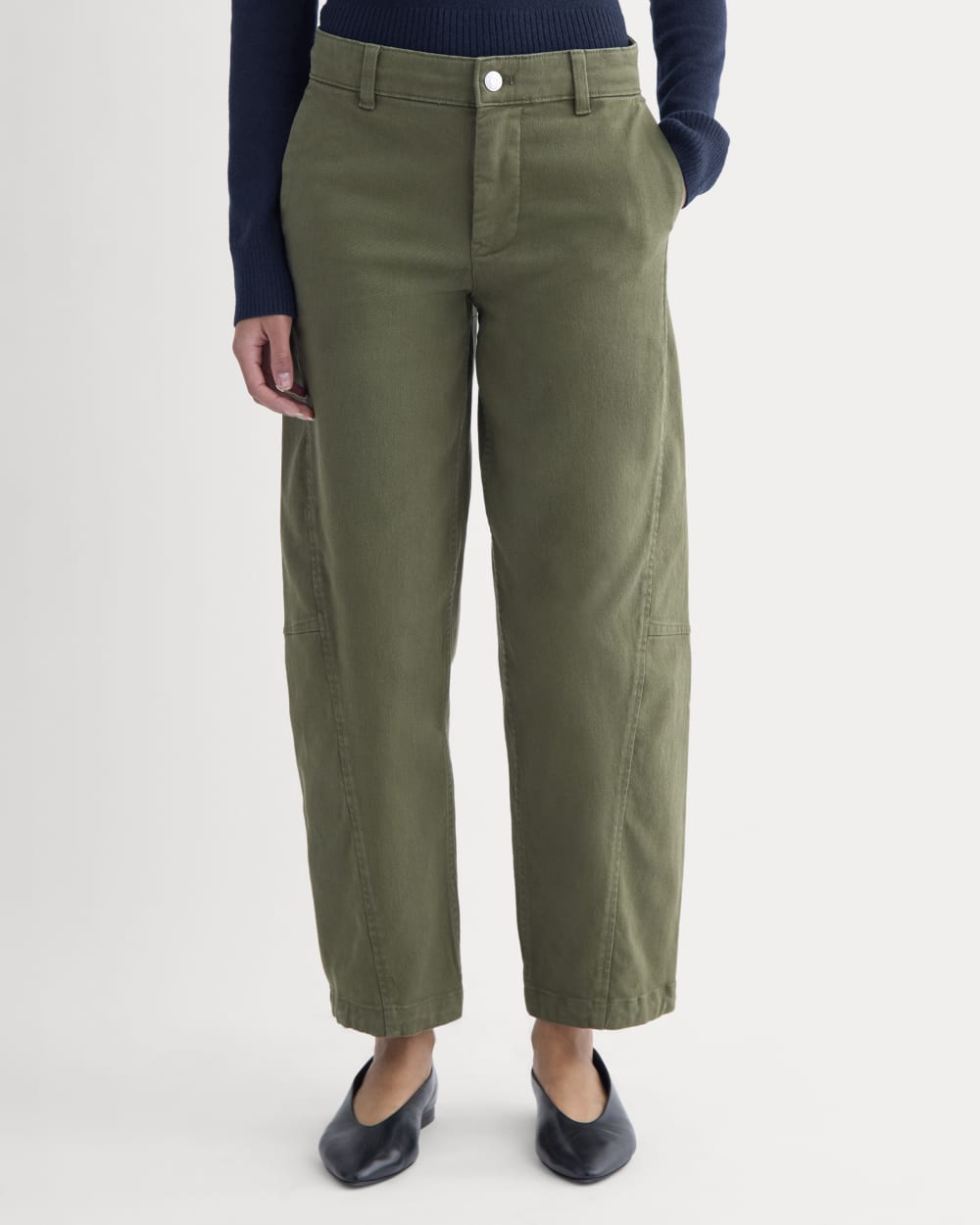 womens-twisted-seam-barrel-pant-olive-night