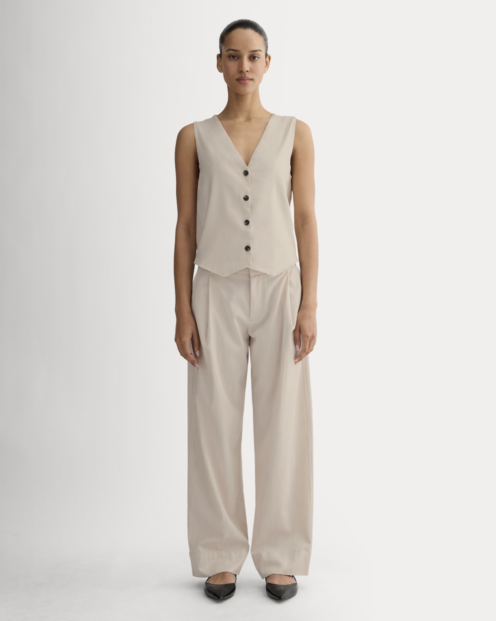 The Vest in Stretch Linen | Birch – Everlane