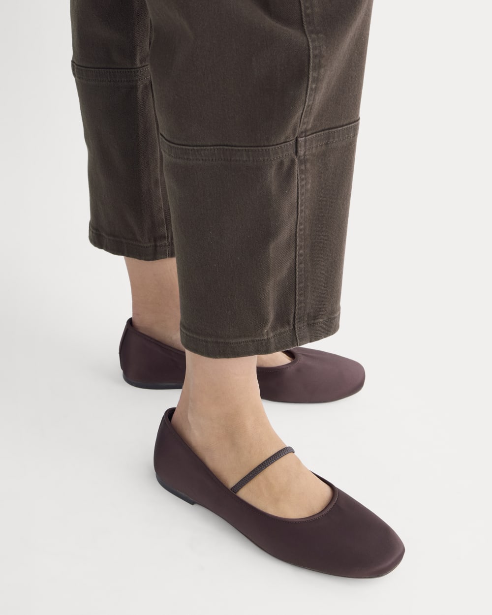 The Utility Barrel Pant | Dark Chocolate | Regular – Everlane