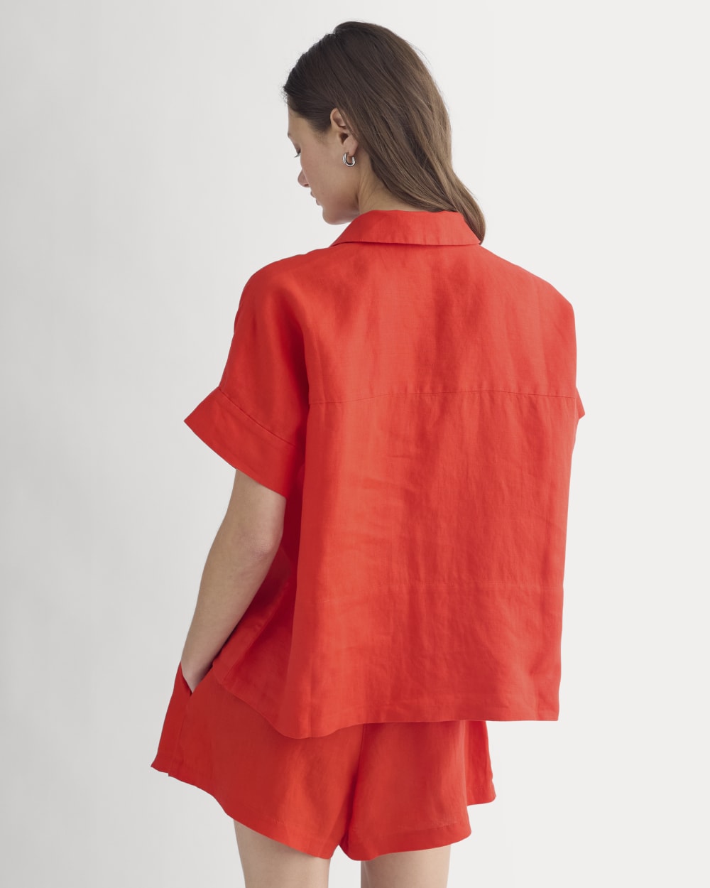 womens-the-boxy-shirt-in-linen-fiery-red