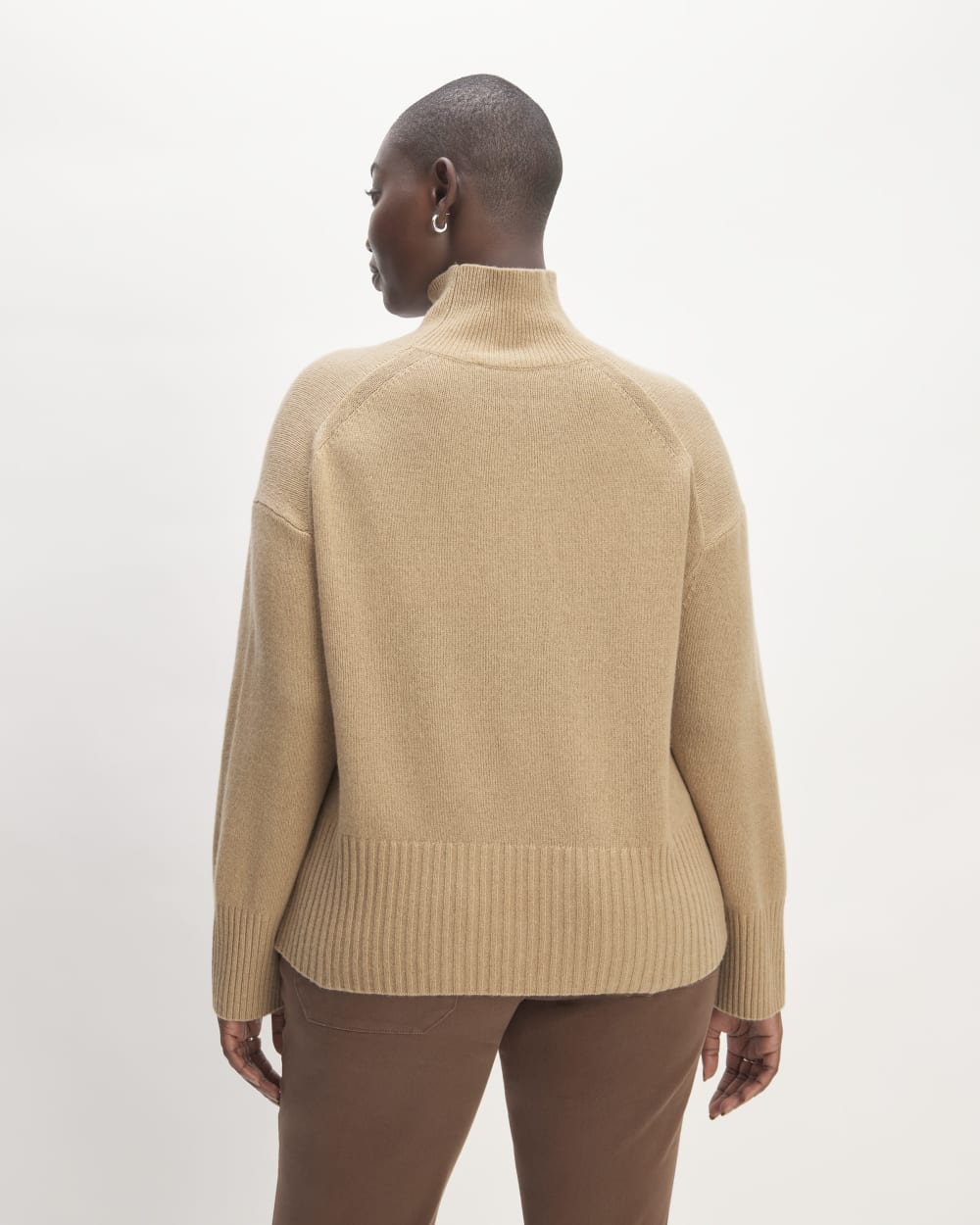 The Cashmere Oversized Turtleneck | Light Camel – Everlane