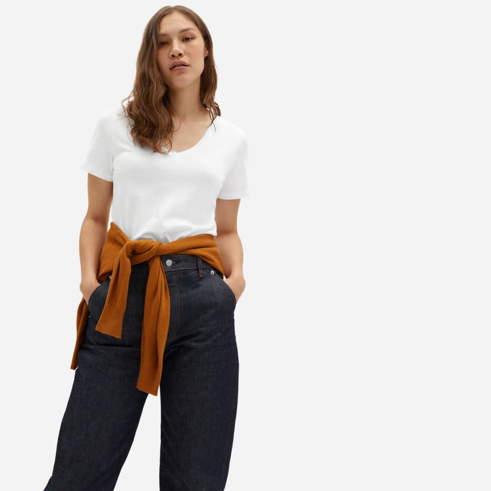 womens-organic-cotton-v-neck-white | primary