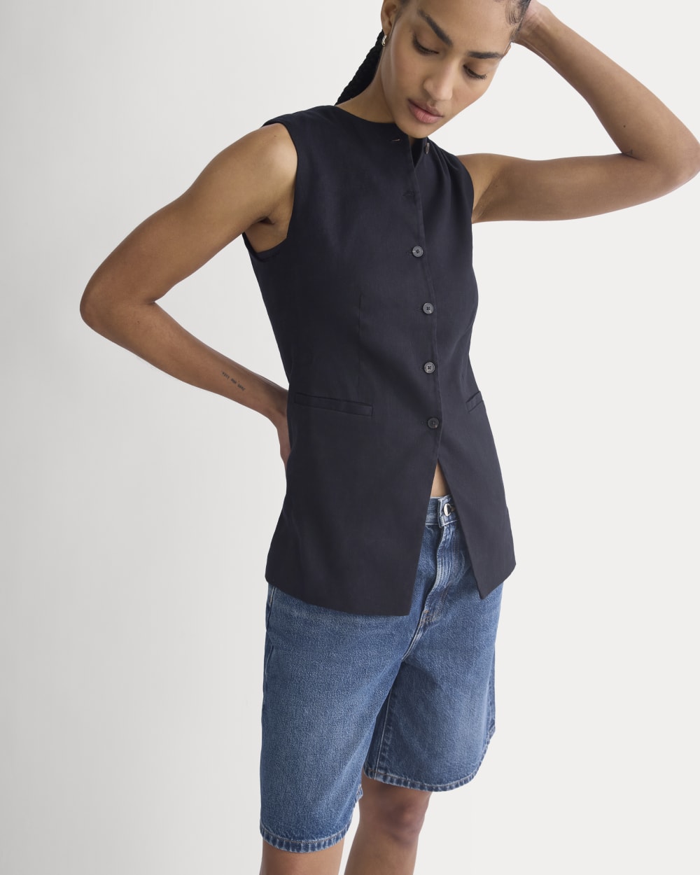 womens-loose-jean-short-dark-wash