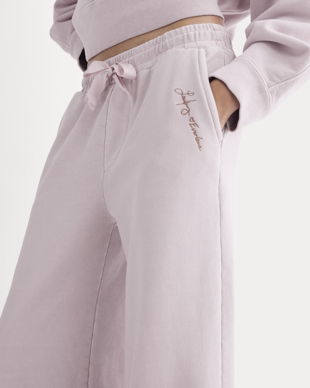 everlane-x-laufey-foundation-sweatpant-burnished-lilac