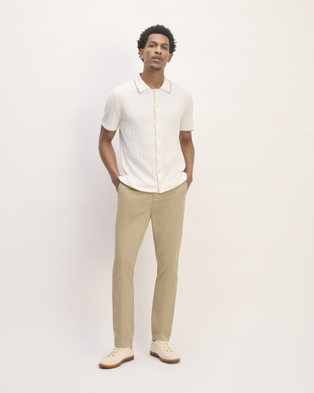 mens-relaxed-taper-air-chino-trench-coat | primary