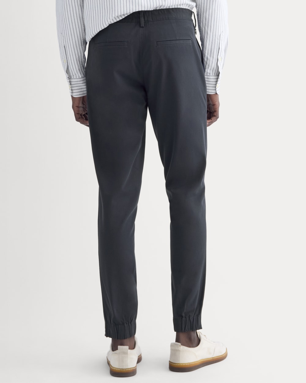 The Performance Traveler Chino | Deep Navy – Everlane