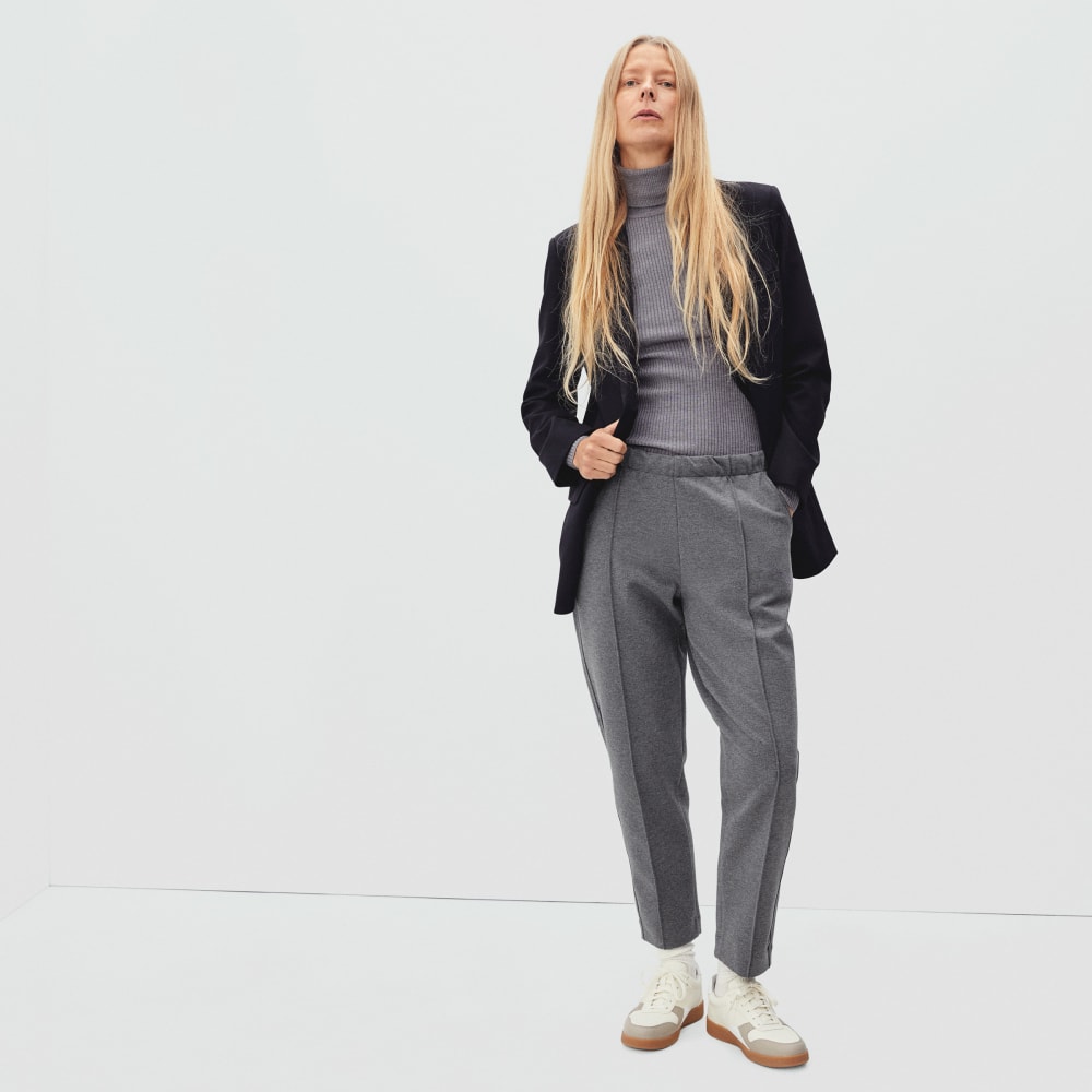 womens-live-in-pant-heathered-charcoal | primary