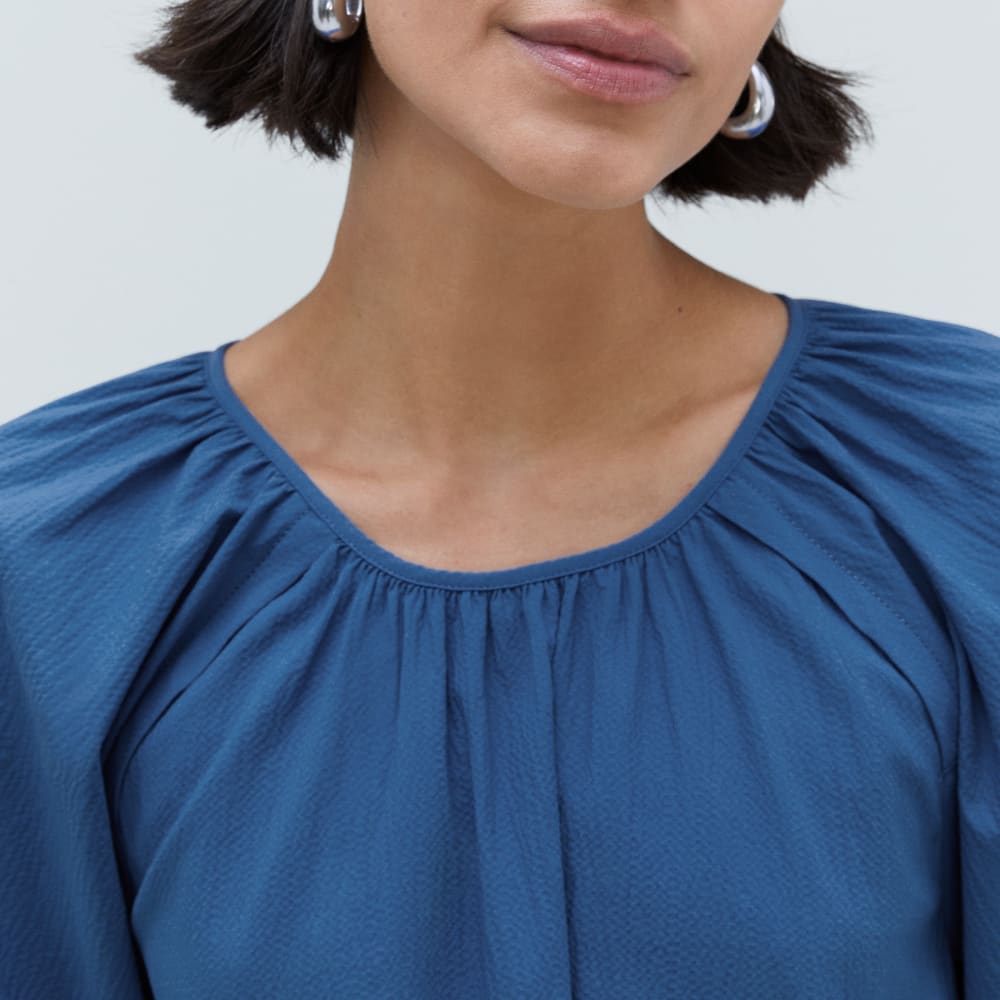 womens-seersucker-puff-sleeve-dress-deep-blue