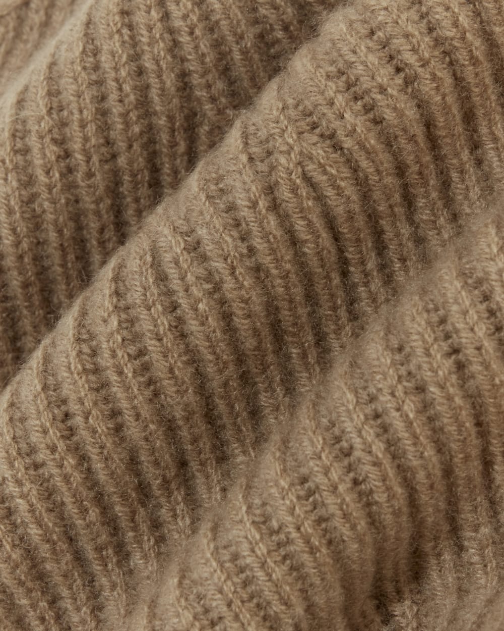 womens-cashmere-rib-beanie-2-tigers-eye