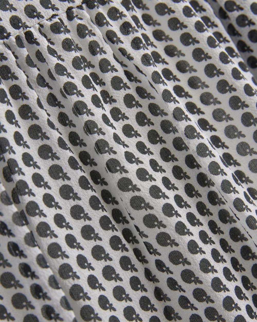 womens-notch-collar-shirtdress-silk-gardenia-black-dot