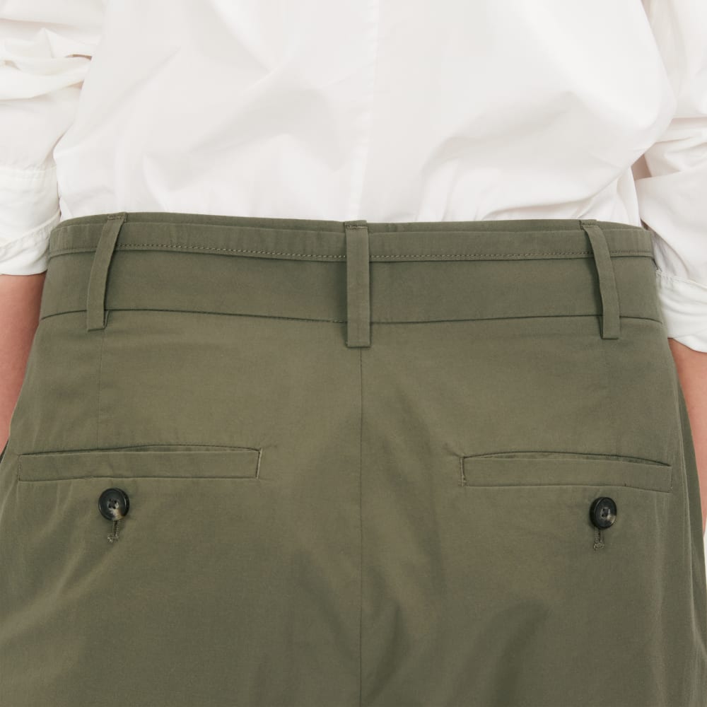 womens-poplin-pleated-taper-pant-kalamata