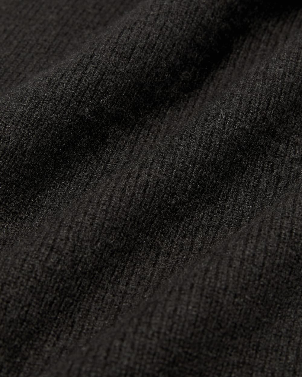 mens-gifting-scarf-black