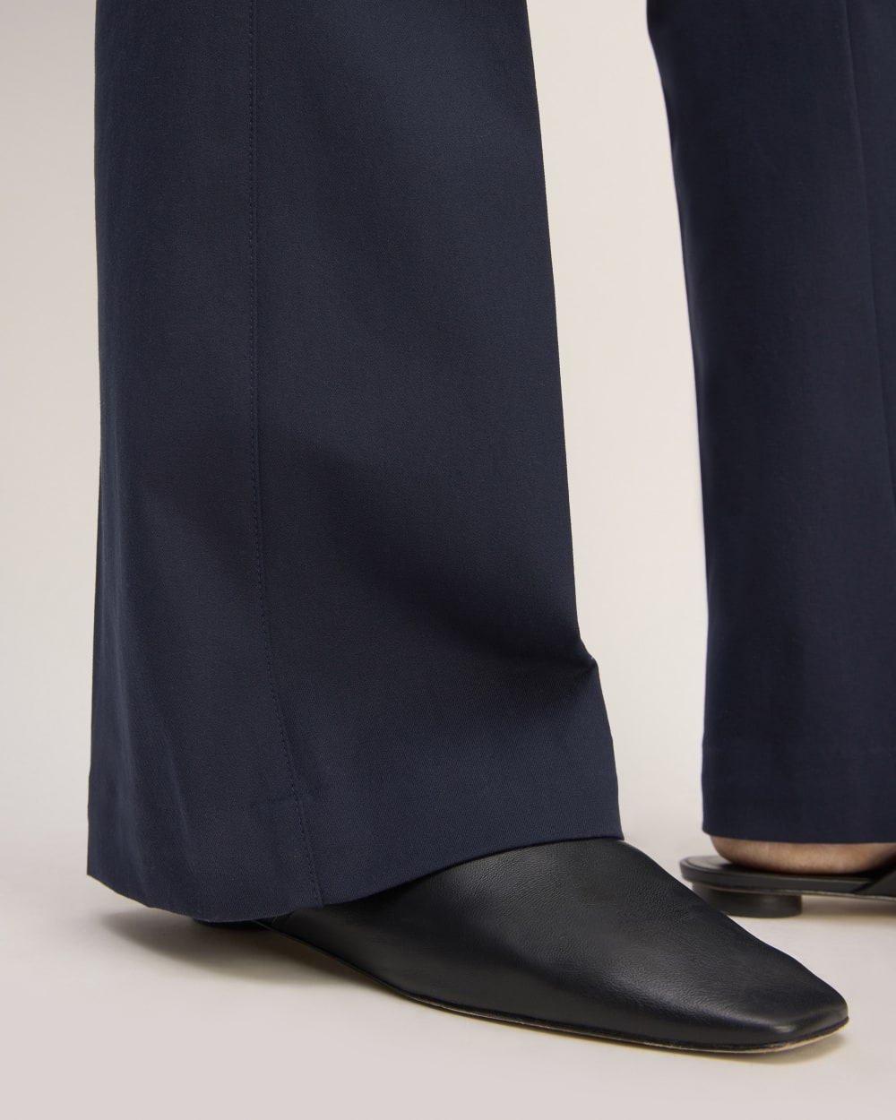 The Bi-Stretch Flare Pant | Navy Everlane The Bi-Stretch Flare Pant | Navy Everlane