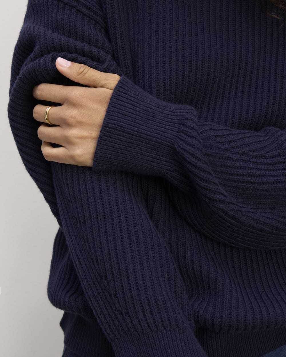 The Cocoon Crew in Everyday Cotton | Navy – Everlane