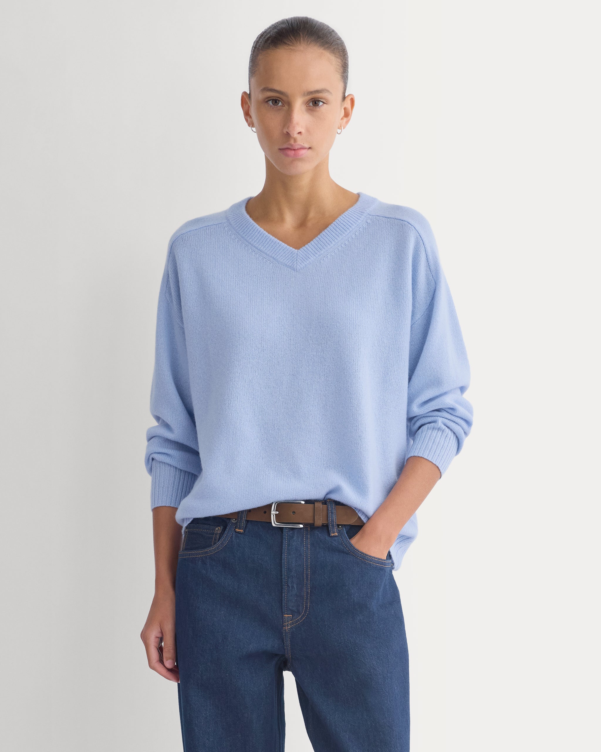 Cashmere High V Boyfriend Sweater | Blue