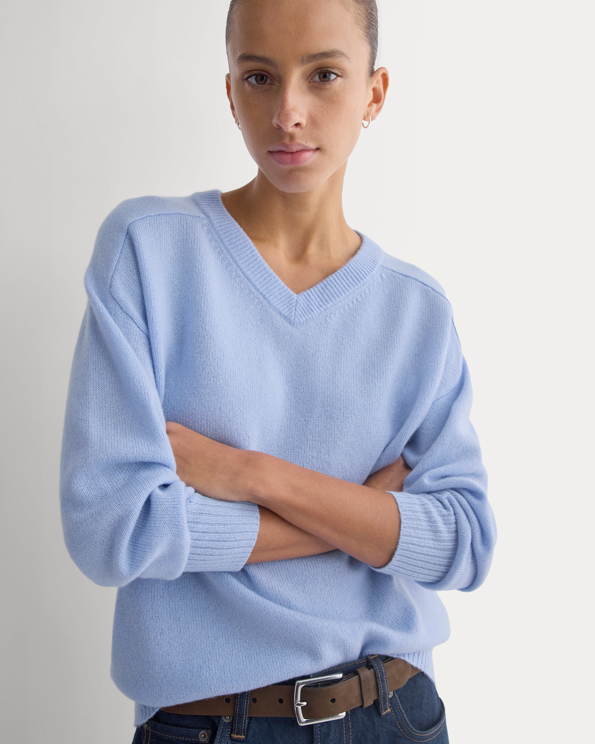 Cashmere High V Boyfriend Sweater | Blue