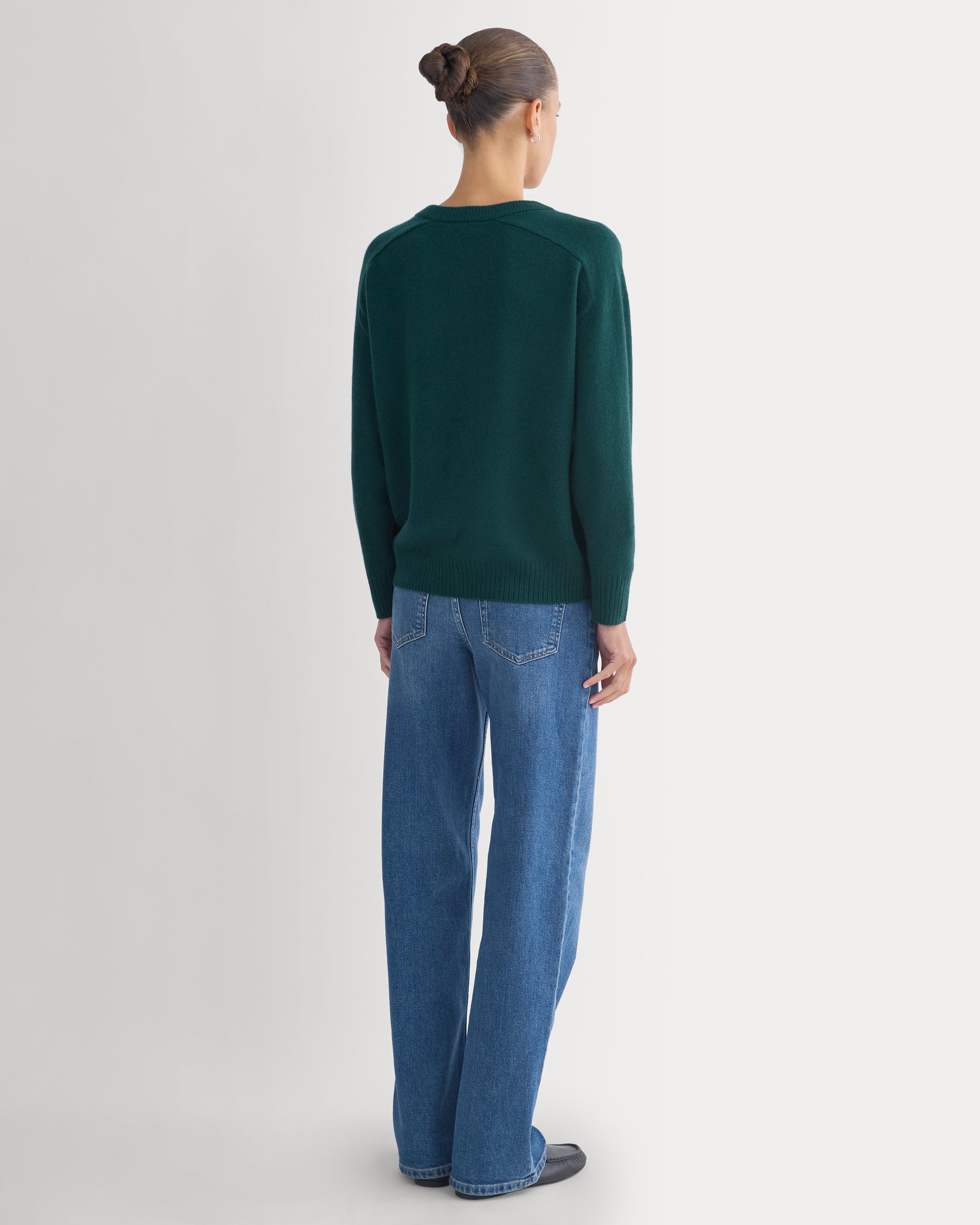 Cashmere High V Boyfriend Sweater | Ponderosa Pine