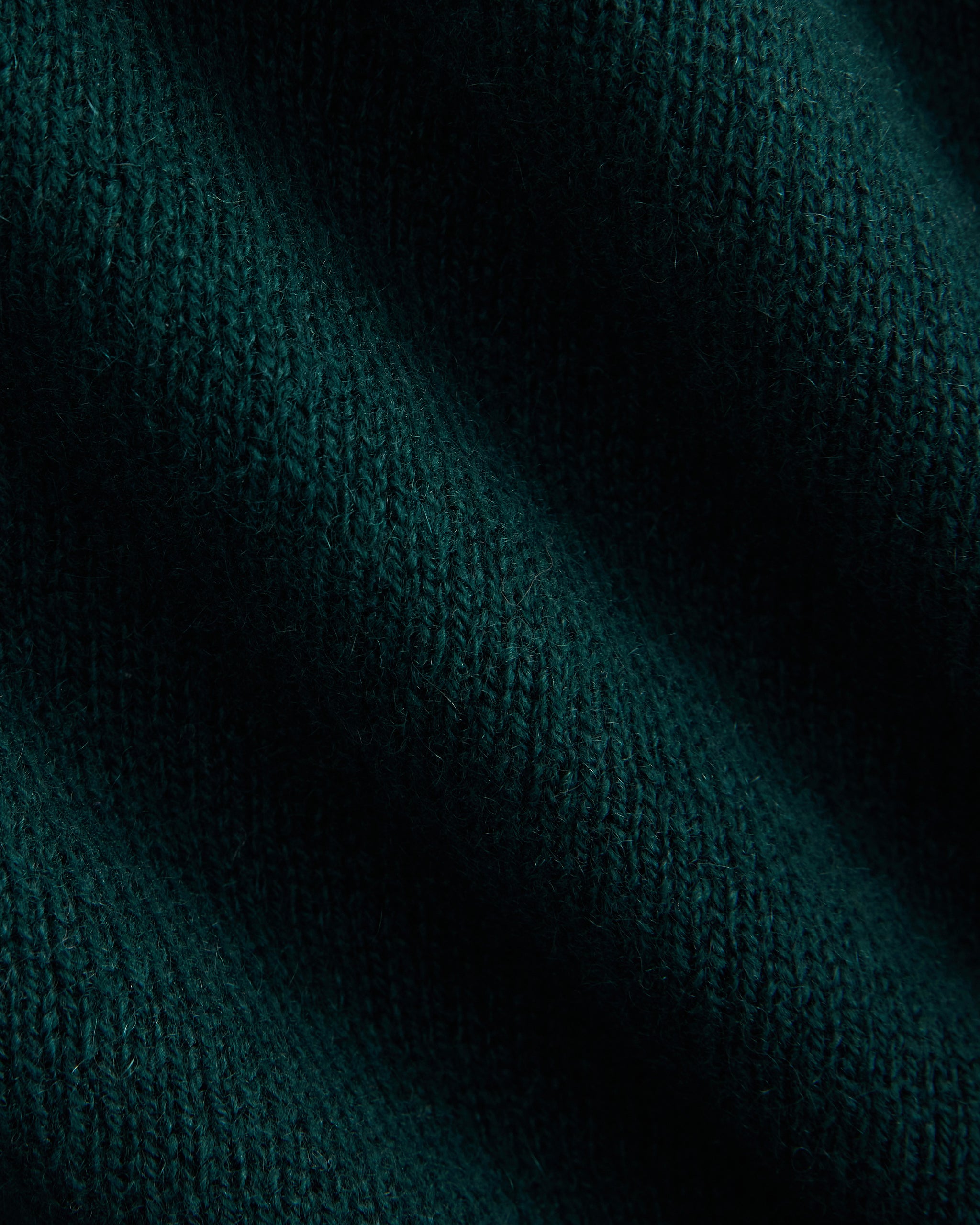 Cashmere High V Boyfriend Sweater | Ponderosa Pine