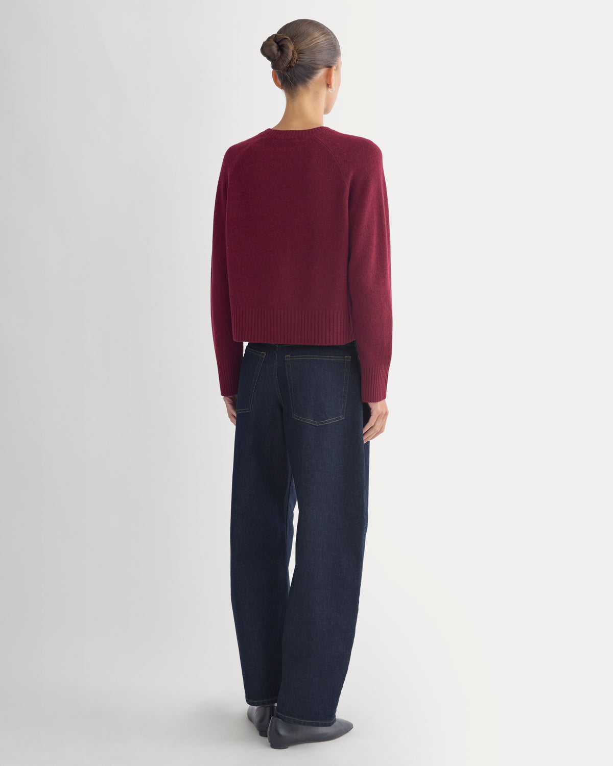 The Boxy Crew in Cashmere | Heather Wine