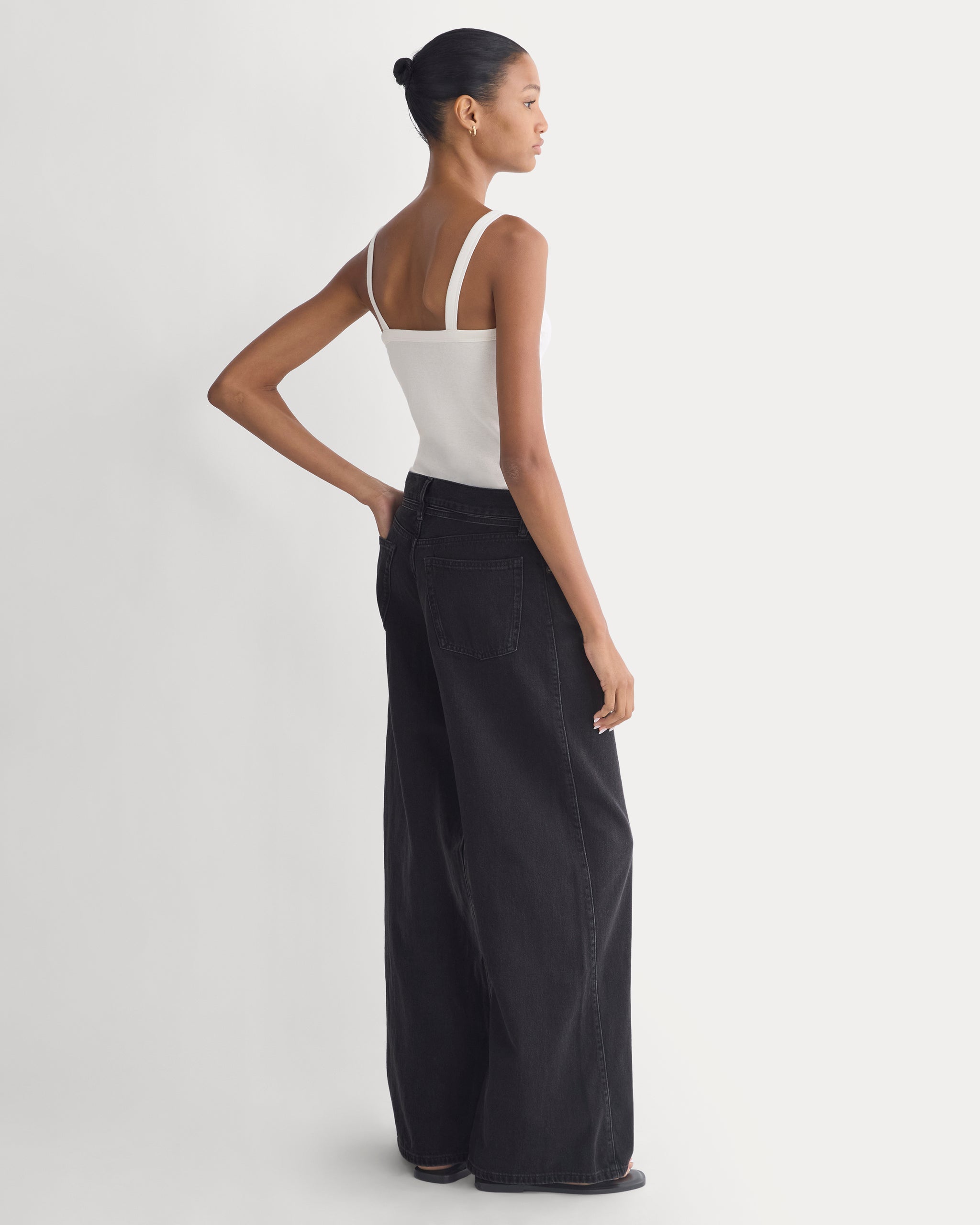 Lightweight Loose Wide-Leg Jean | Black | Regular